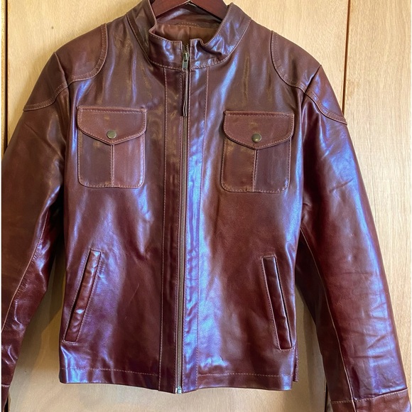 travellers Jackets & Blazers - Leather biker jacket, women’s size 3X, dark wine color, flex side panels.